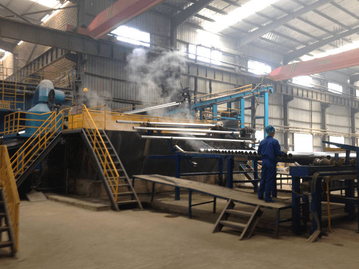 How can the hot dip galvanizing line effectively achieve energy saving and emission reduction?