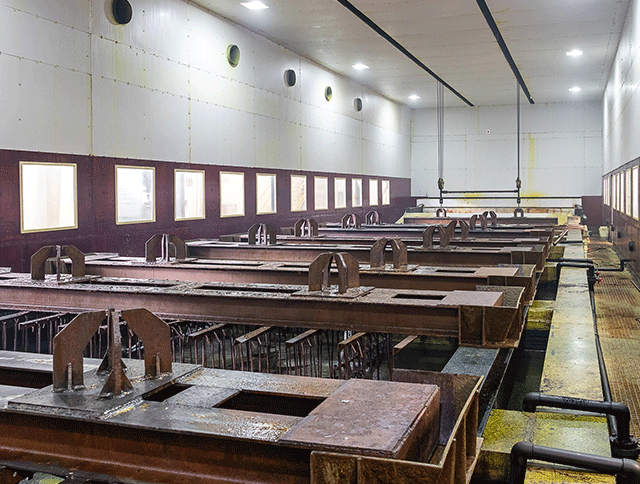 Acid pickling room